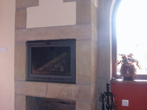 Chimeneas 7 — Cantería Fernández