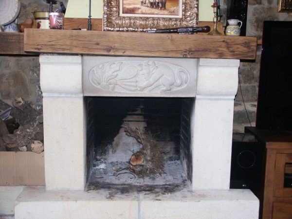 Chimeneas 2 — Cantería Fernández