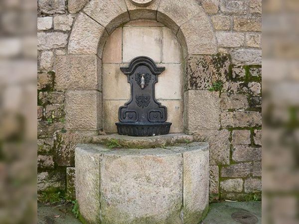 Fuente Rozadio — Cantería Fernández